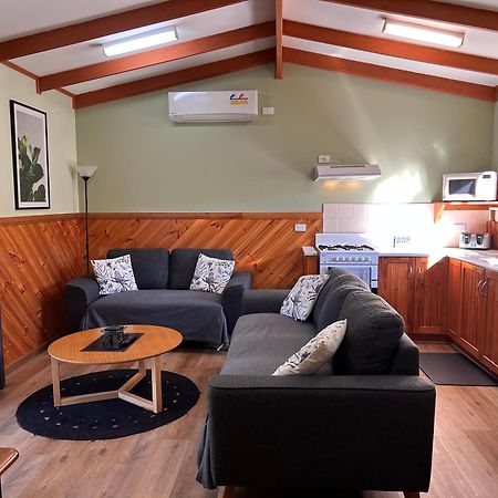 Millicent Lakeside Caravan Park 호텔 외부 사진