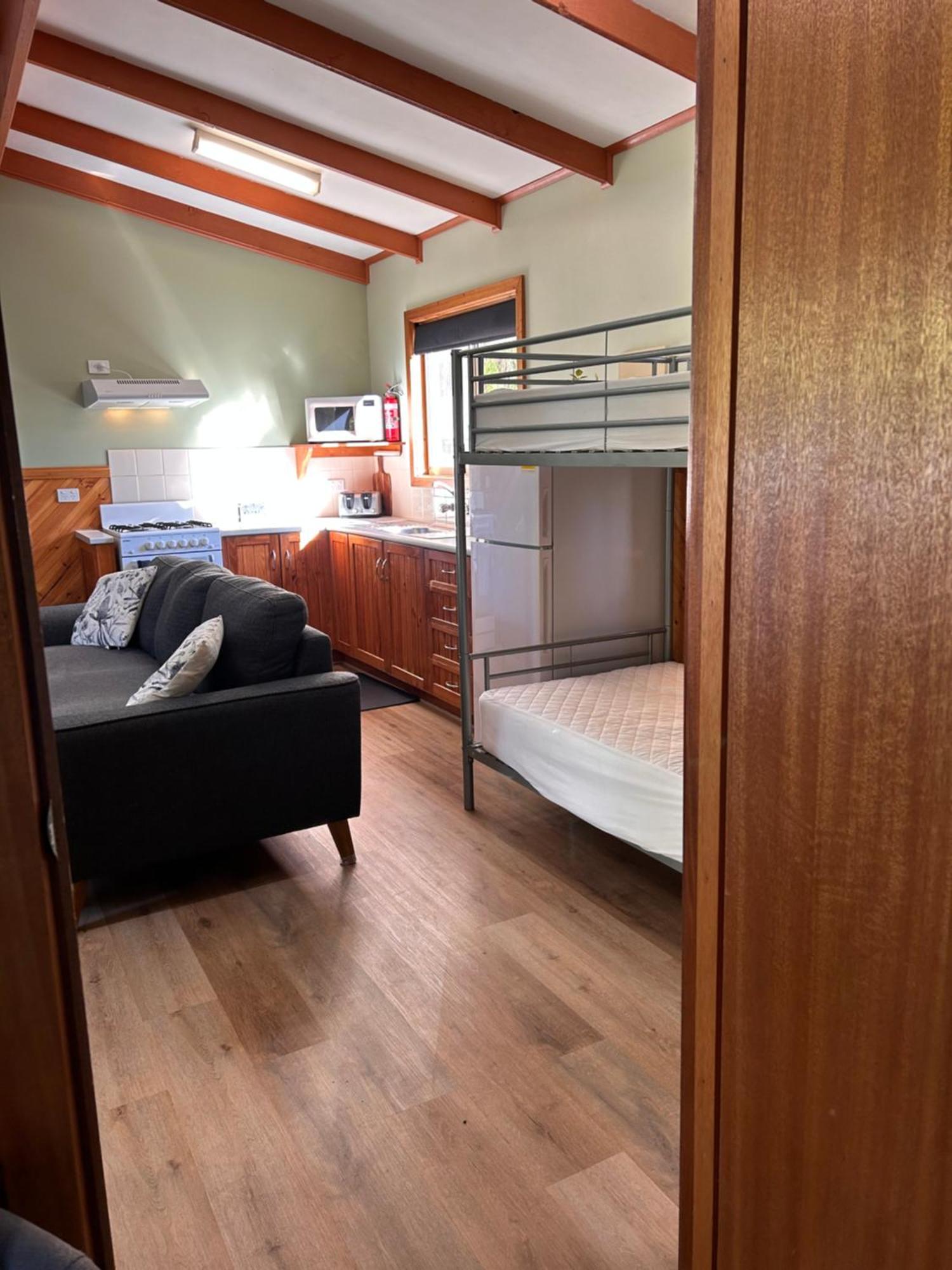 Millicent Lakeside Caravan Park 호텔 외부 사진