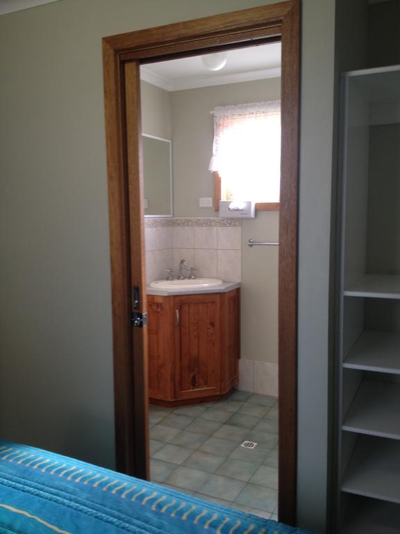 Millicent Lakeside Caravan Park 호텔 외부 사진