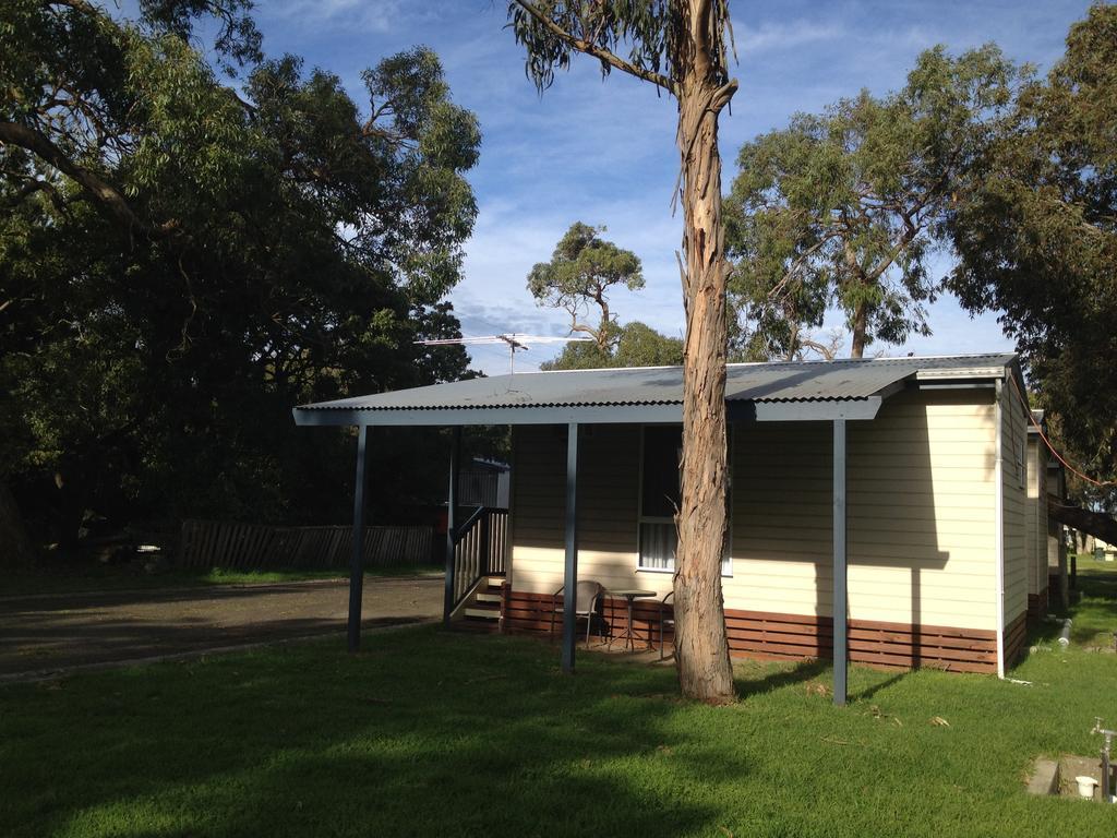 Millicent Lakeside Caravan Park 호텔 외부 사진