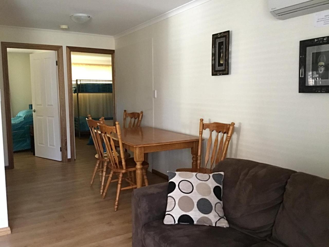 Millicent Lakeside Caravan Park 호텔 외부 사진